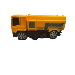 MAISTO STREET SWEEPER CAPD ORANGE 1:64 DIECAST 2 1/2" TRUCK